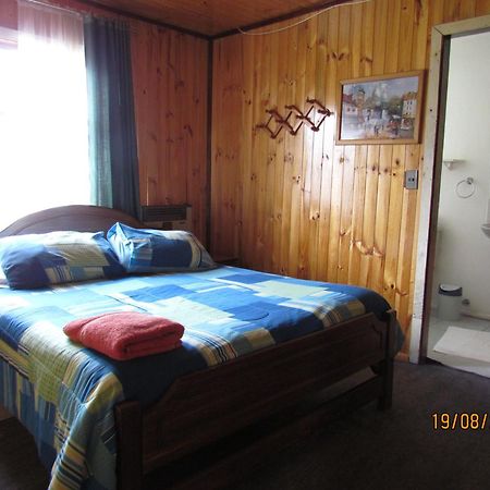 Hosteria Catalina Sm Hornopiren Room photo