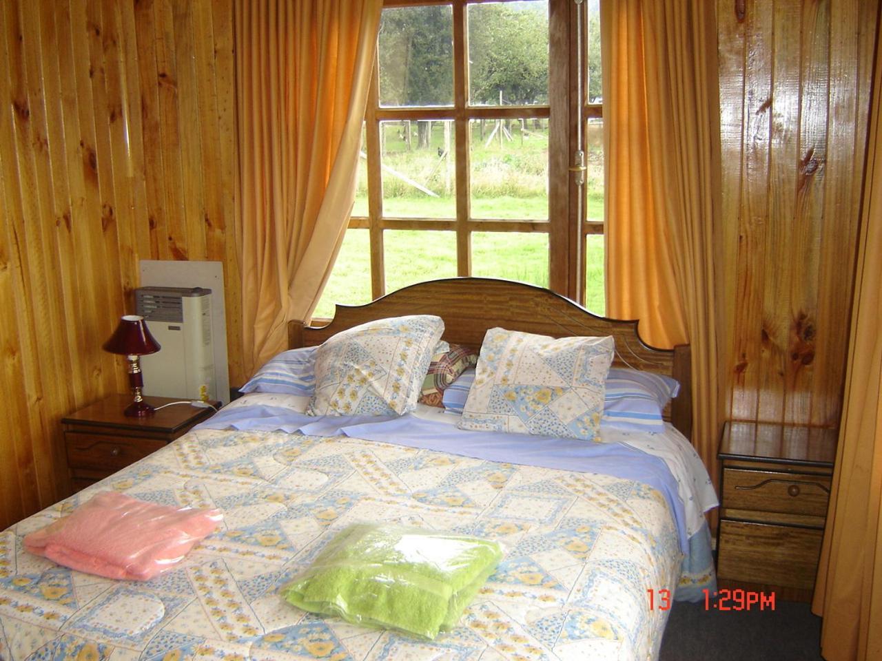 Hosteria Catalina Sm Hornopiren Exterior photo