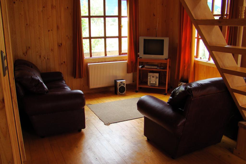 Hosteria Catalina Sm Hornopiren Room photo